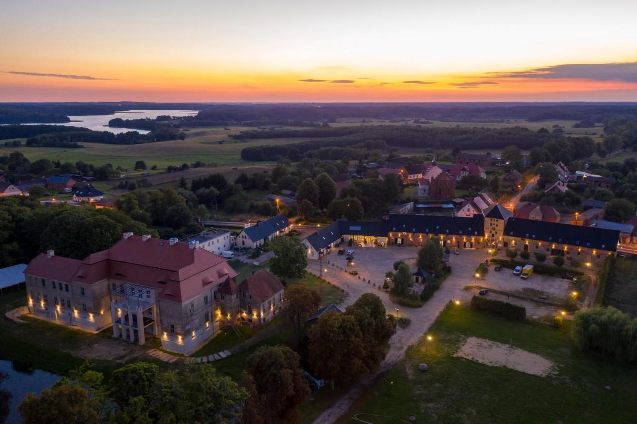 Palac Siemczyno Hotel Kültér fotó